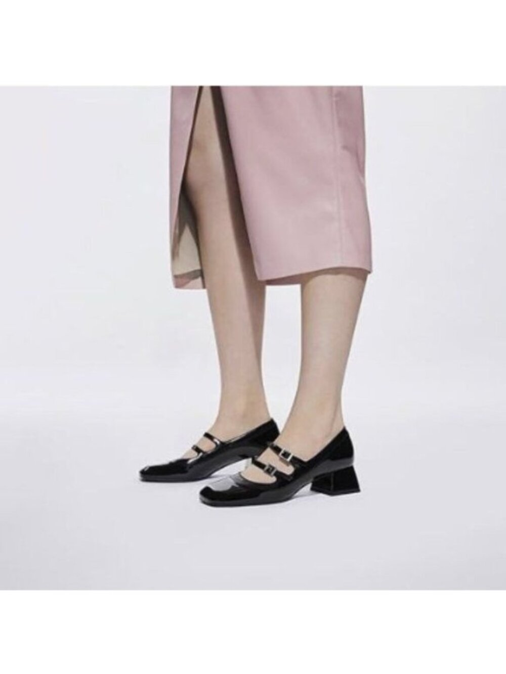 miss left Women Closed Square Toe Mary Jane with Straps Low Chunky Heels Black